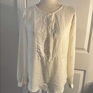 Ann Taylor Loft Cream Button-Up Long Sleeve Top